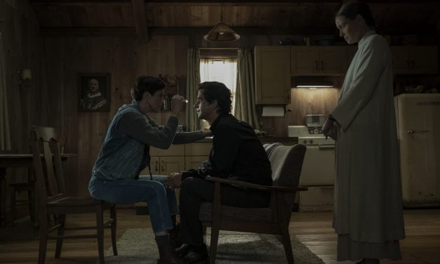 Midnight Mass: Netflix dévoile la bande annonce de la nouvelle série du créateur de The Haunting of Hill House  (dispo en septembre)