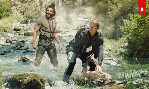 Ranveer Vs Wild avec Bear Grylls : survie en forêt serbe dans ce nouveau volet interactif signé Netflix